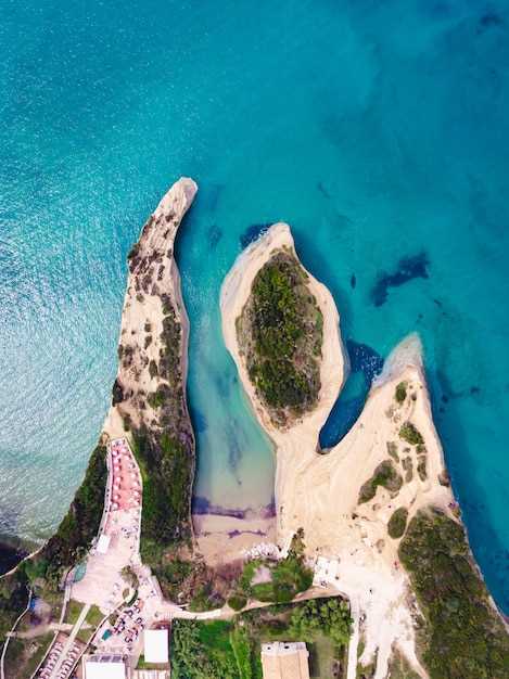 Кристально чистая вода в Ялте